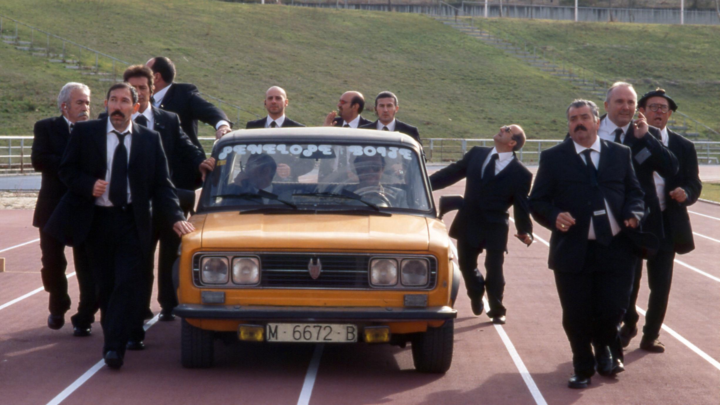 Backdrop for Torrente, the Dumb Arm of the Law