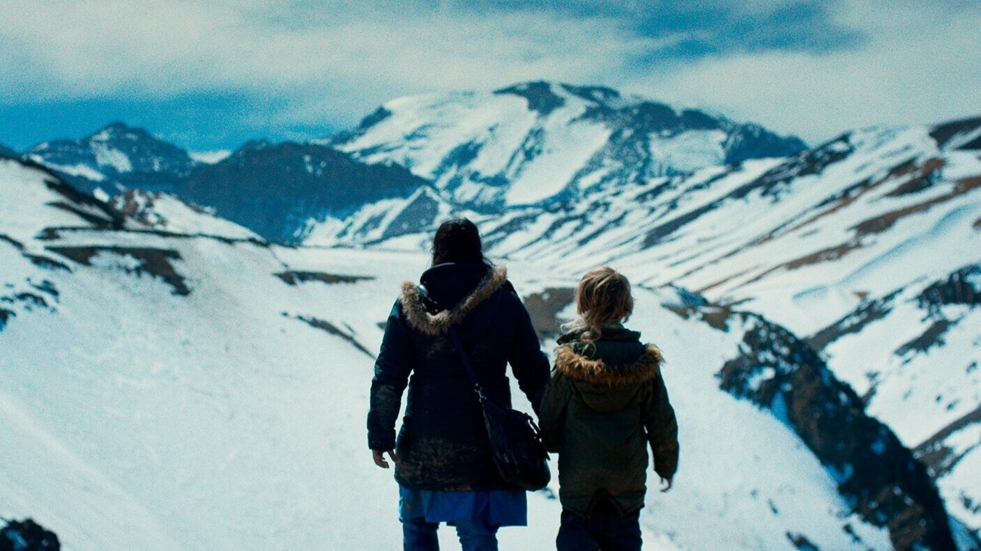 Backdrop for The child of Plomo