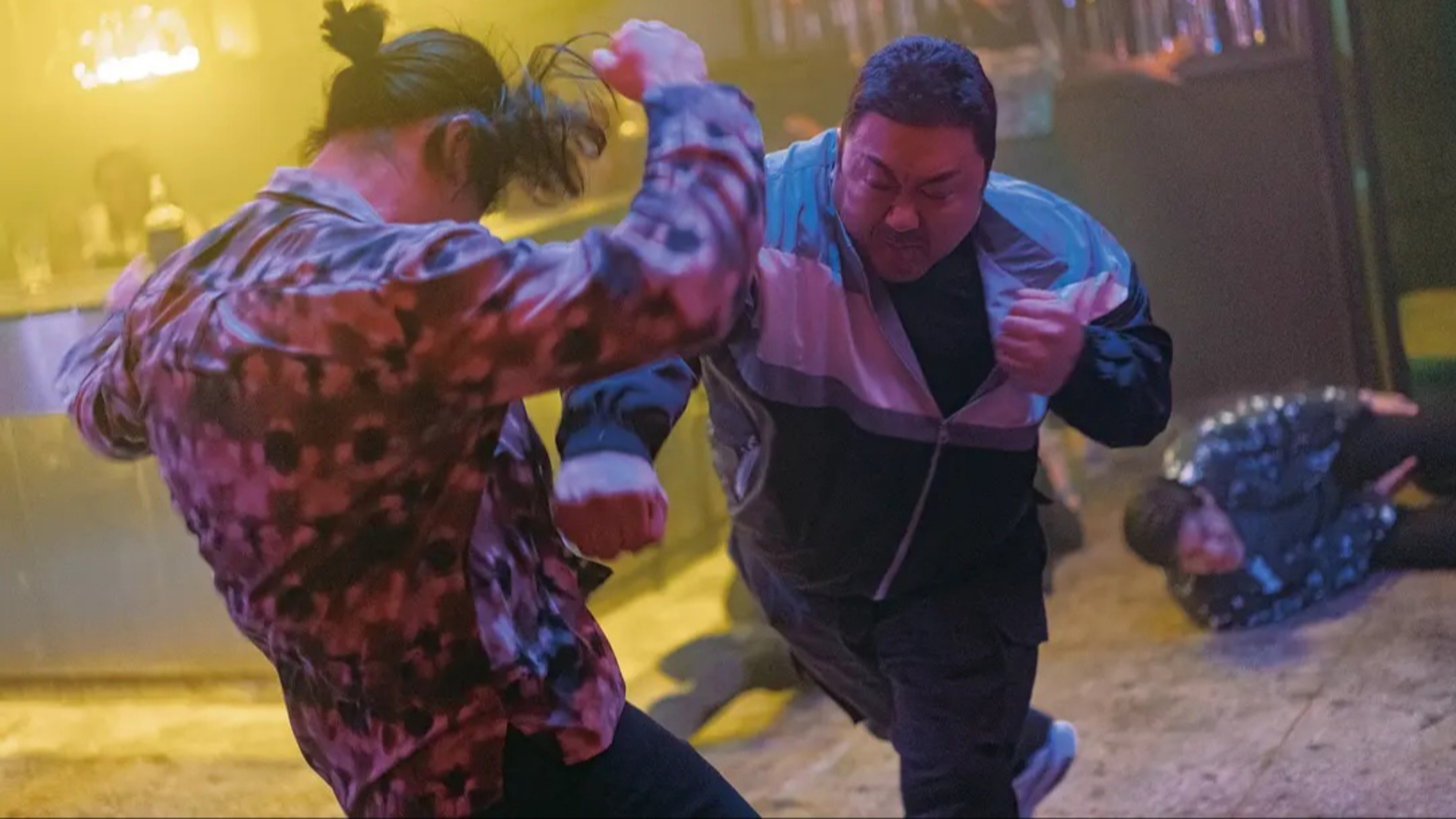 Backdrop for The Roundup: No Way Out