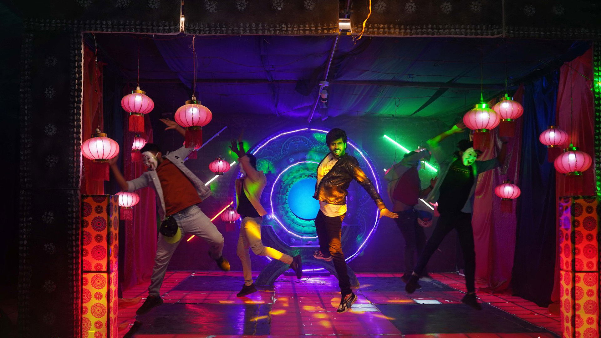 Backdrop for Boyfriend For Hire