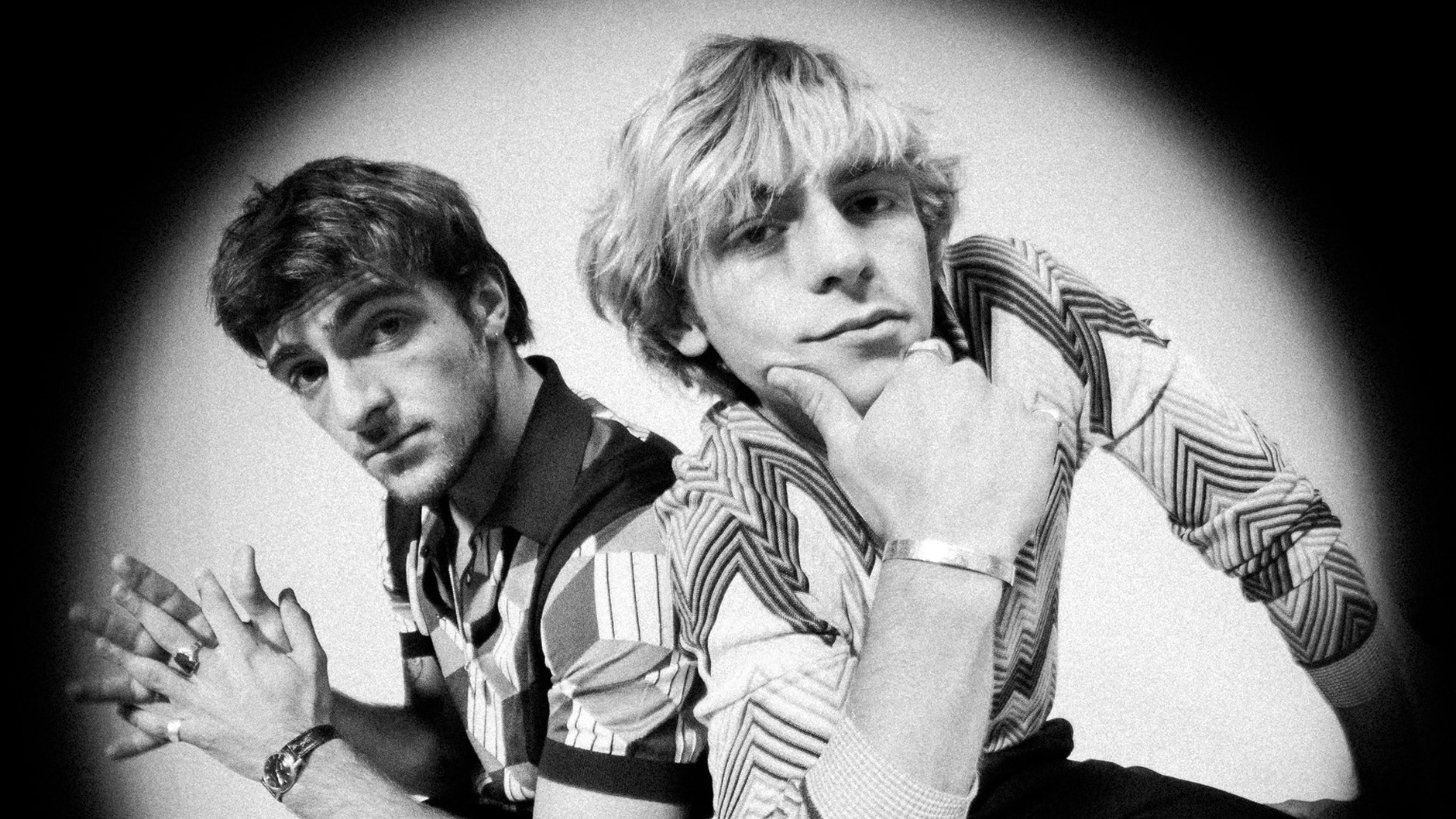 Backdrop for The Driver Era: Girlfriend (Live from LA)