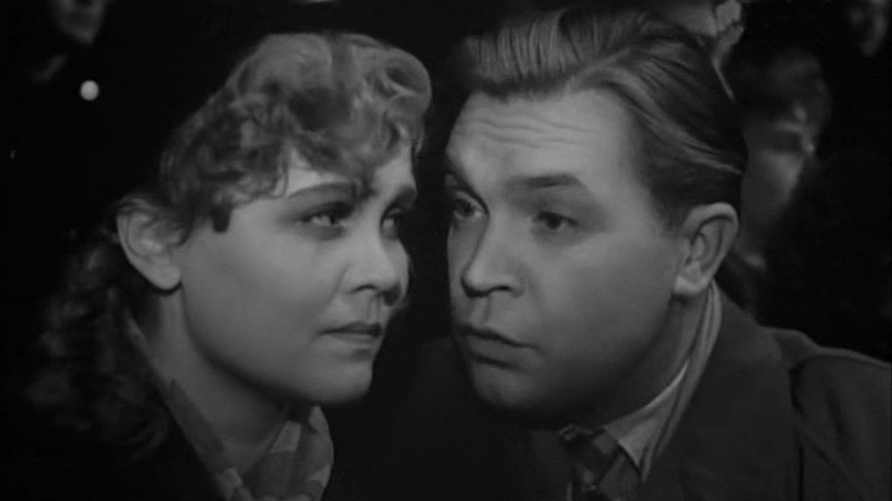 Backdrop for Spring Thunderstorms