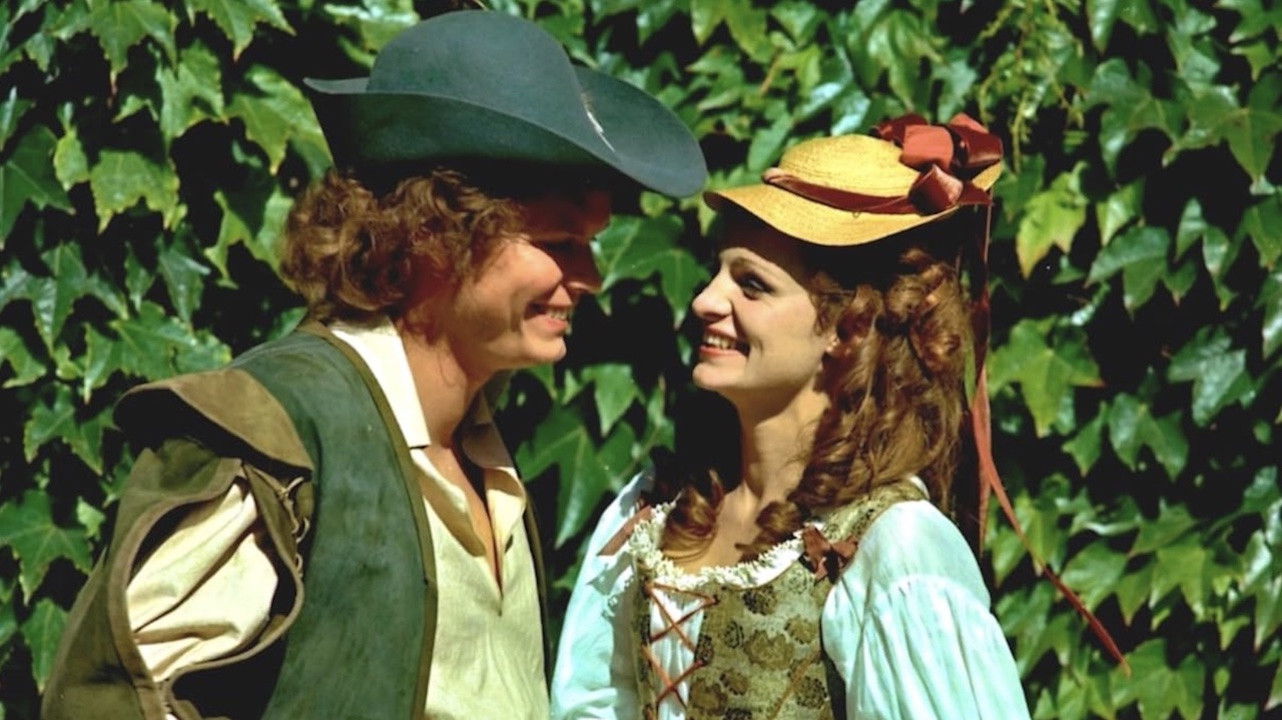 Backdrop for Brudstykker af en landsbydegns dagbog