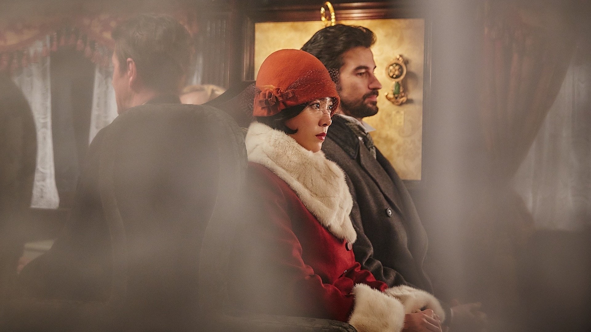 Backdrop for The Age of Shadows