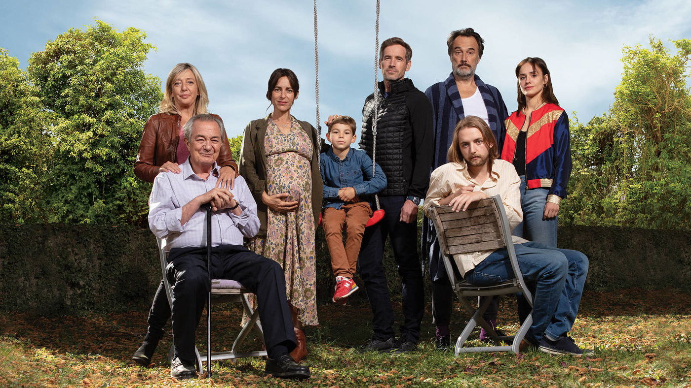 Backdrop for La vie devant