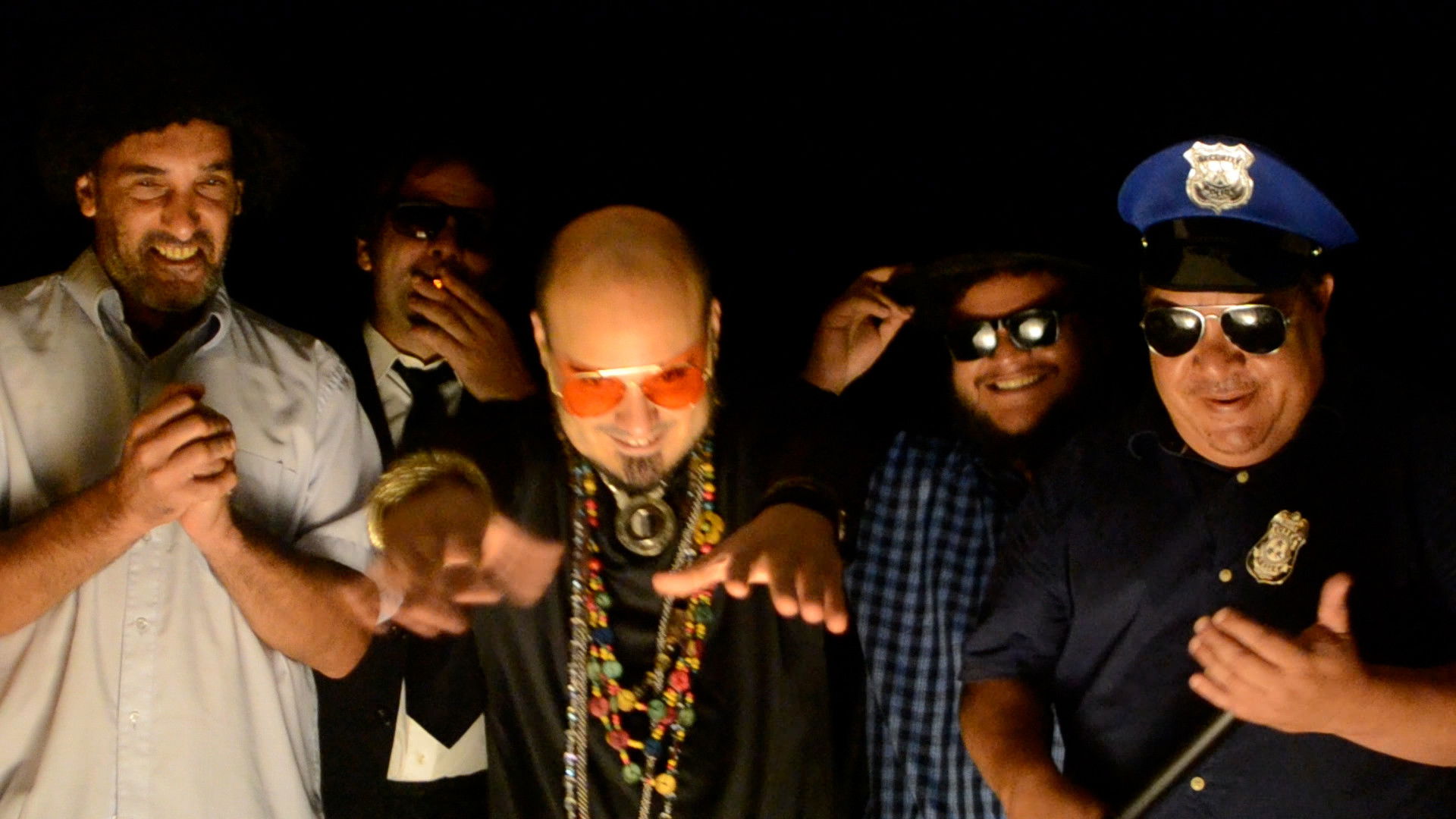 Backdrop for El Fondo's Ideologies