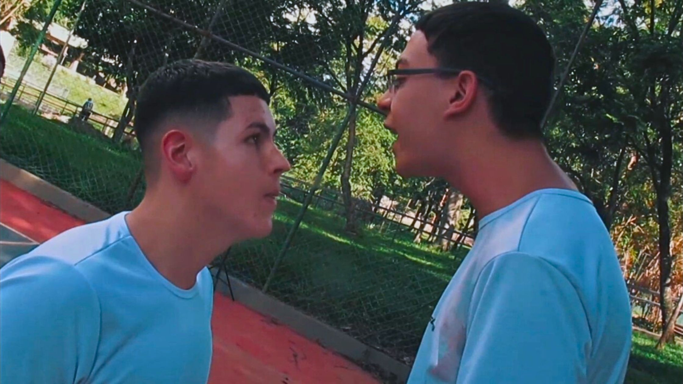 Backdrop for Não se preocupe