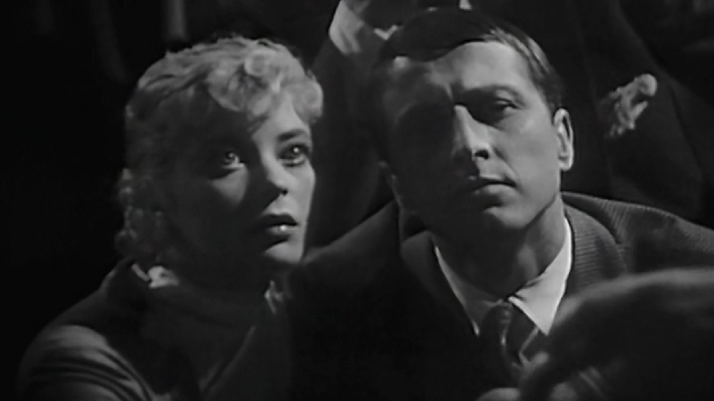 Backdrop for Der Geisterzug