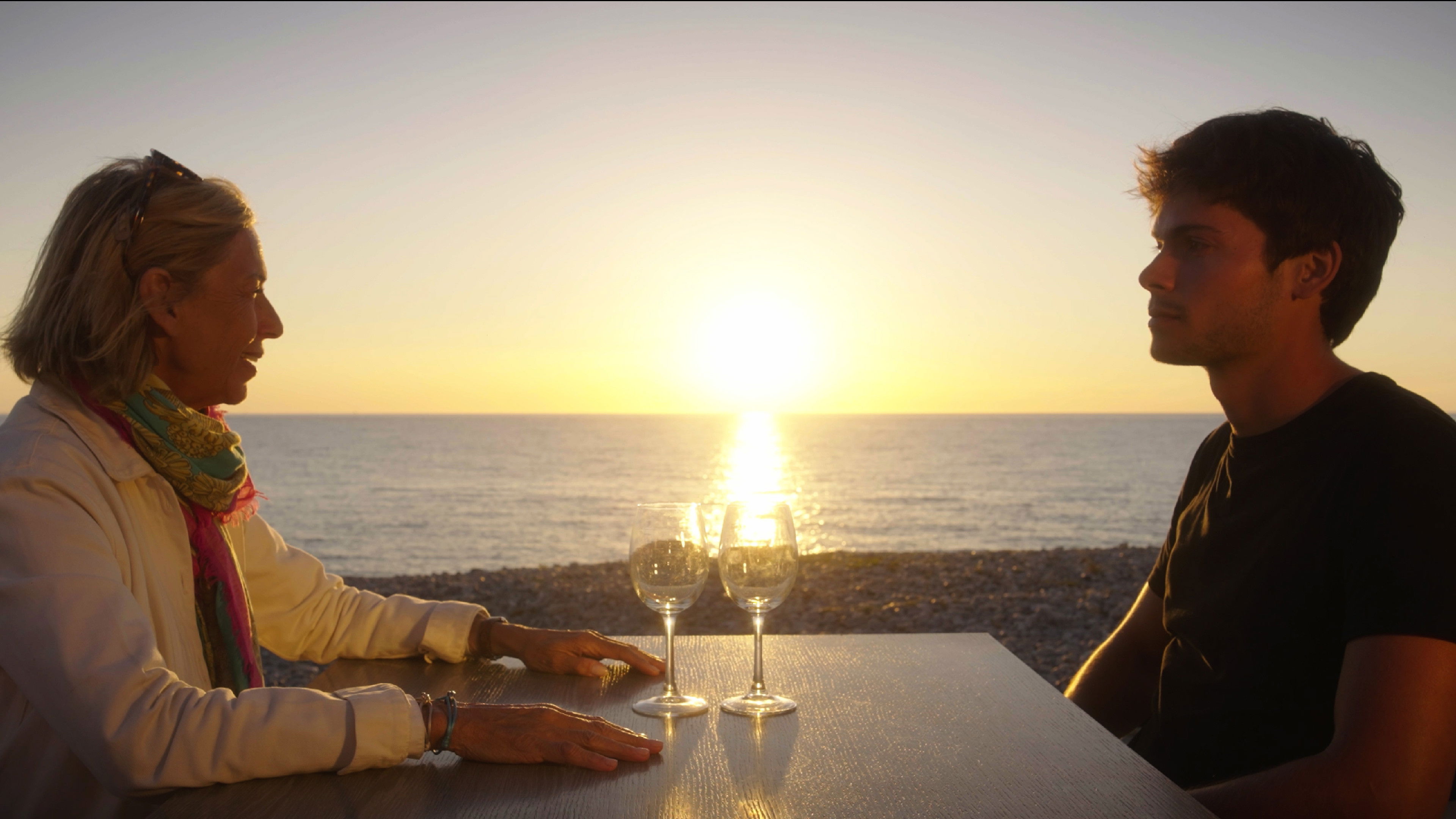 Backdrop for Un Autre Jour