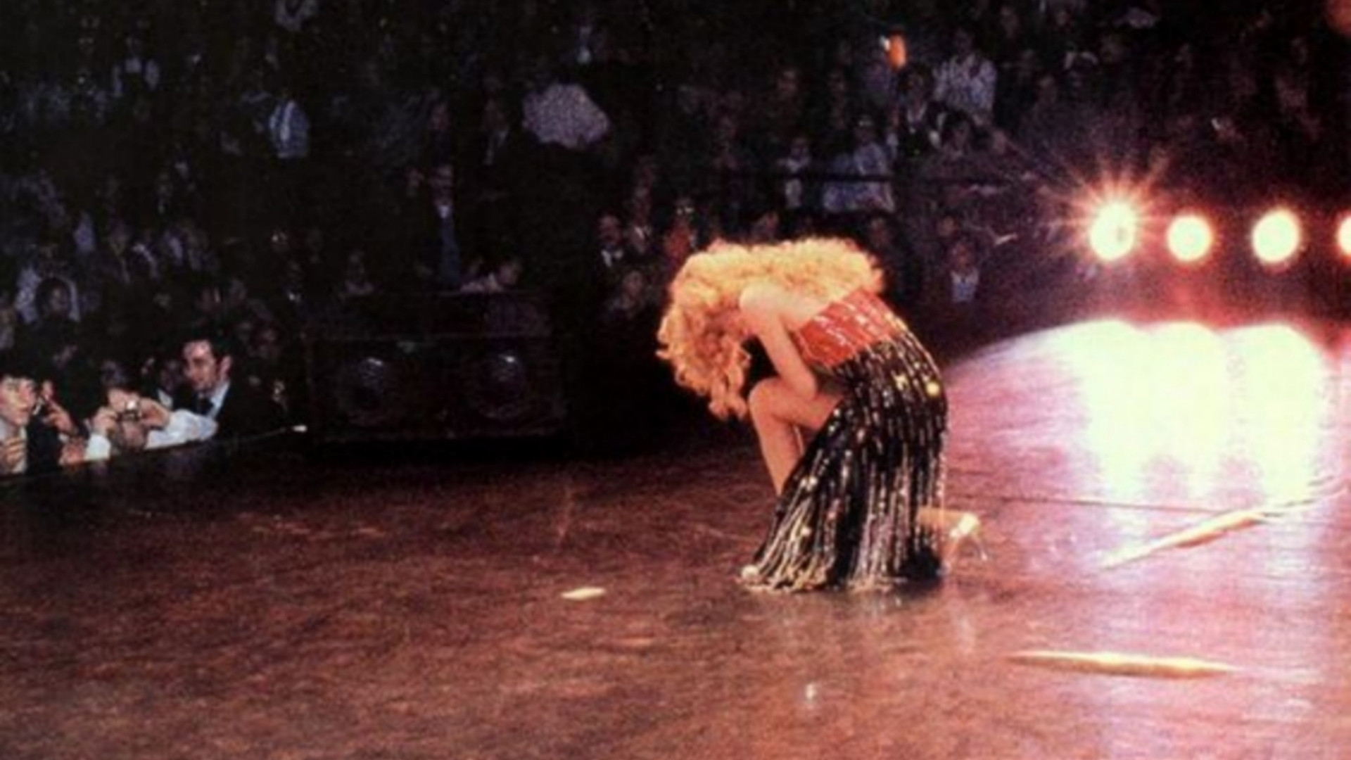 Backdrop for Dalida, la femme qui rêvait d'une autre scène