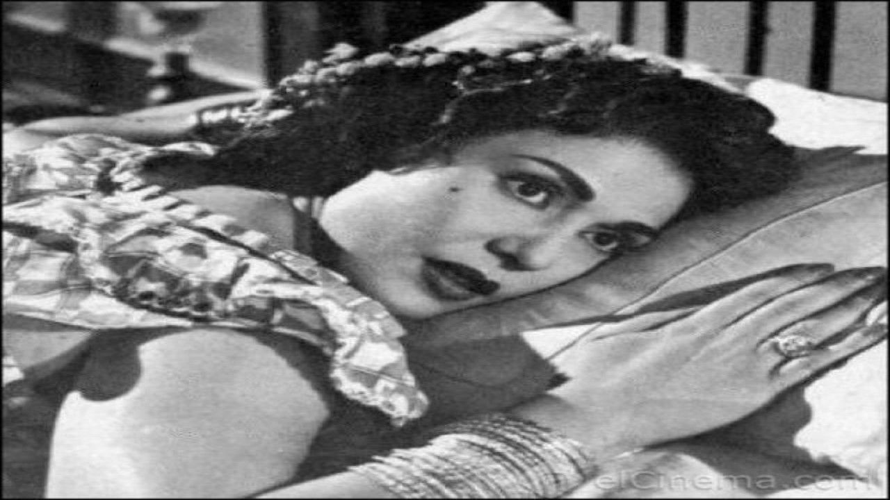 Backdrop for The Leech