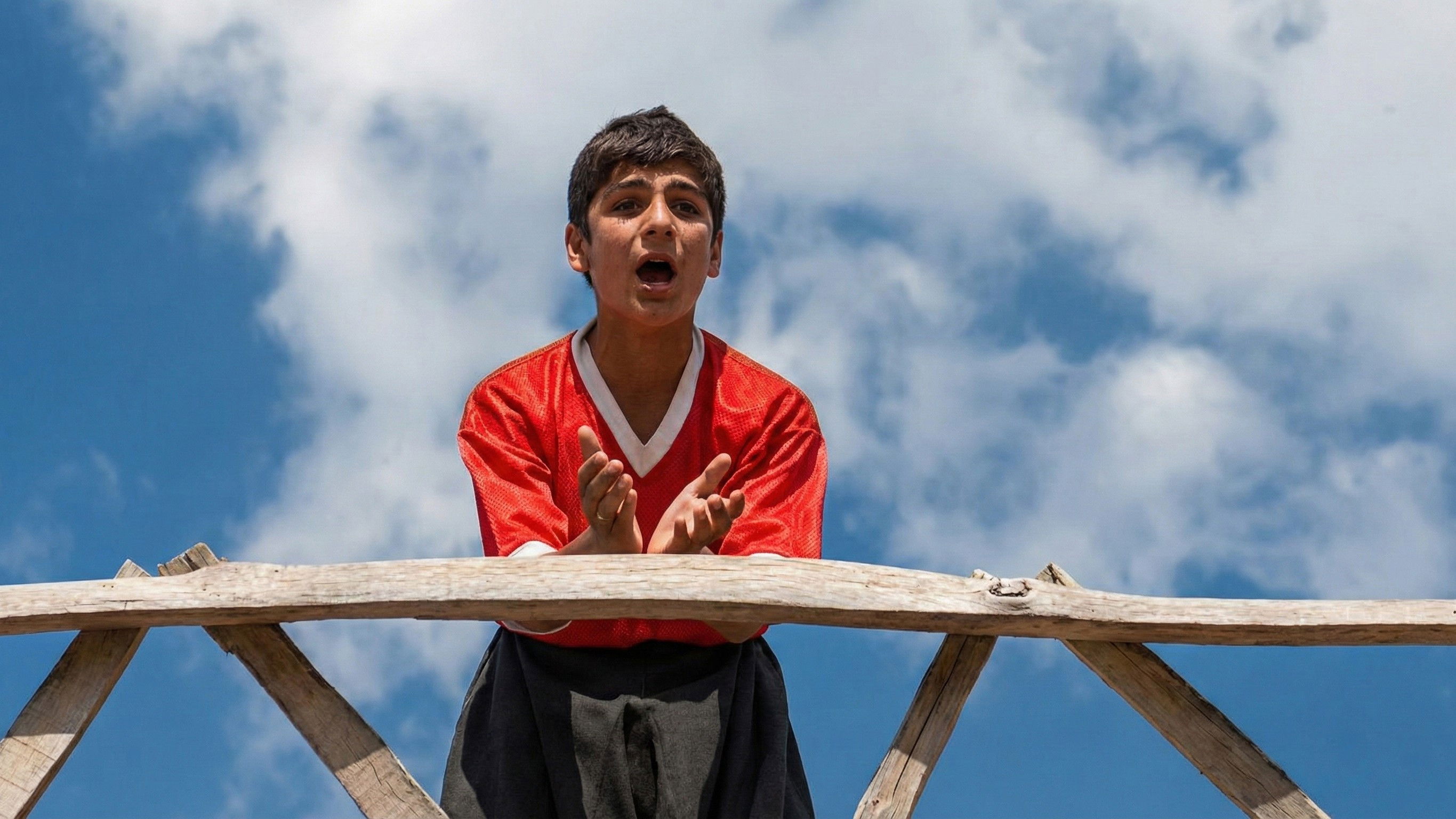 Backdrop for White Mountains