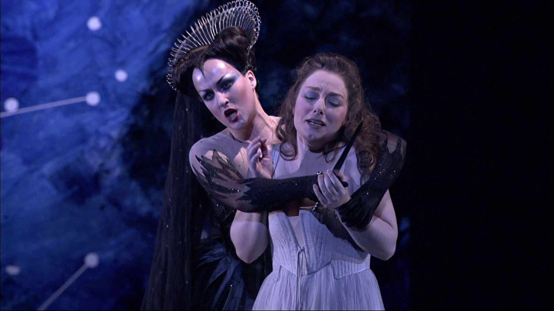 Backdrop for The Blu-ray Experience: Opera & Ballet