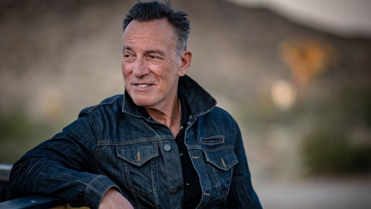 Backdrop for Bruce Springsteen – The America whisperer
