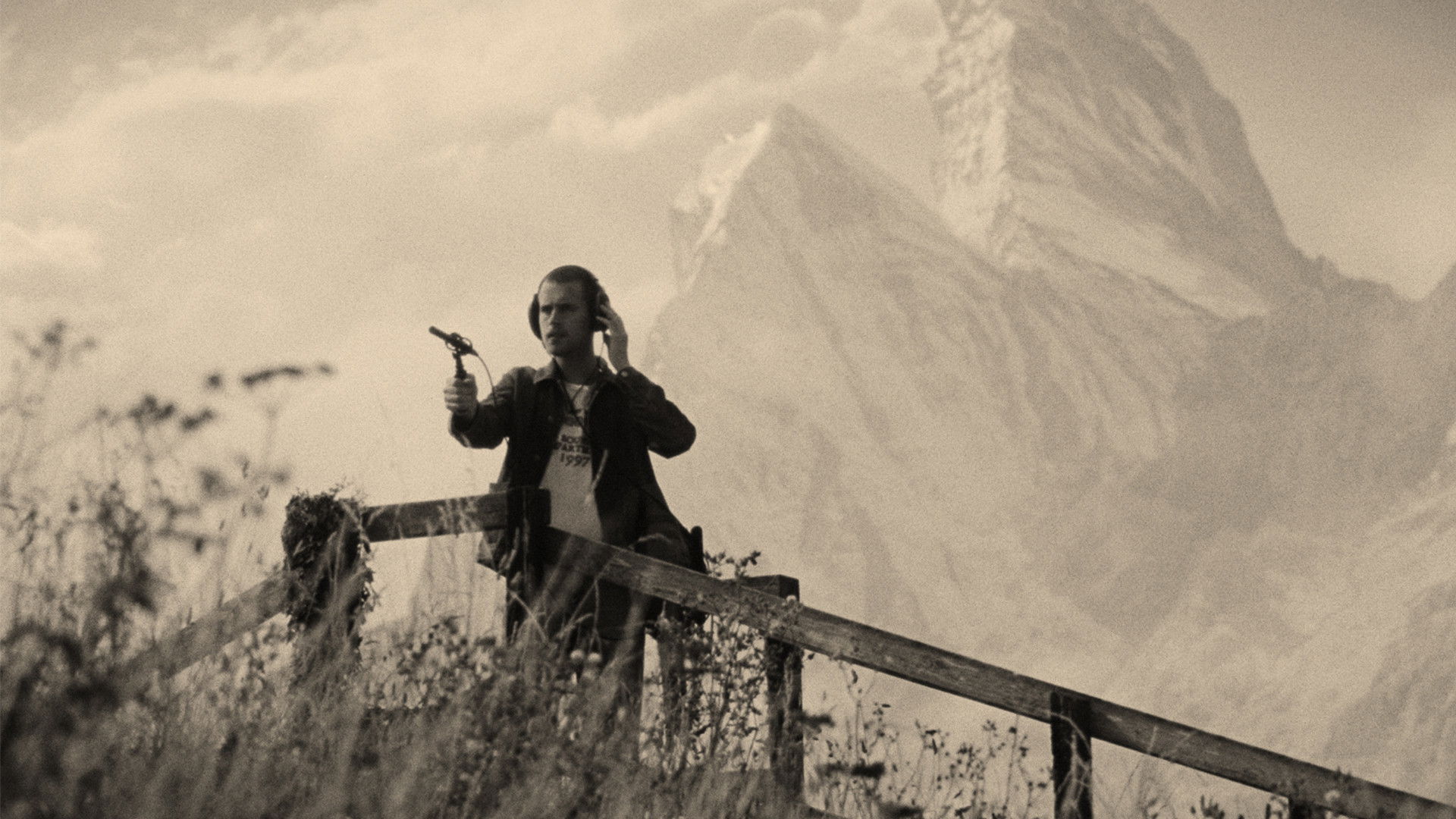 Backdrop for The Peril at Pincer Point