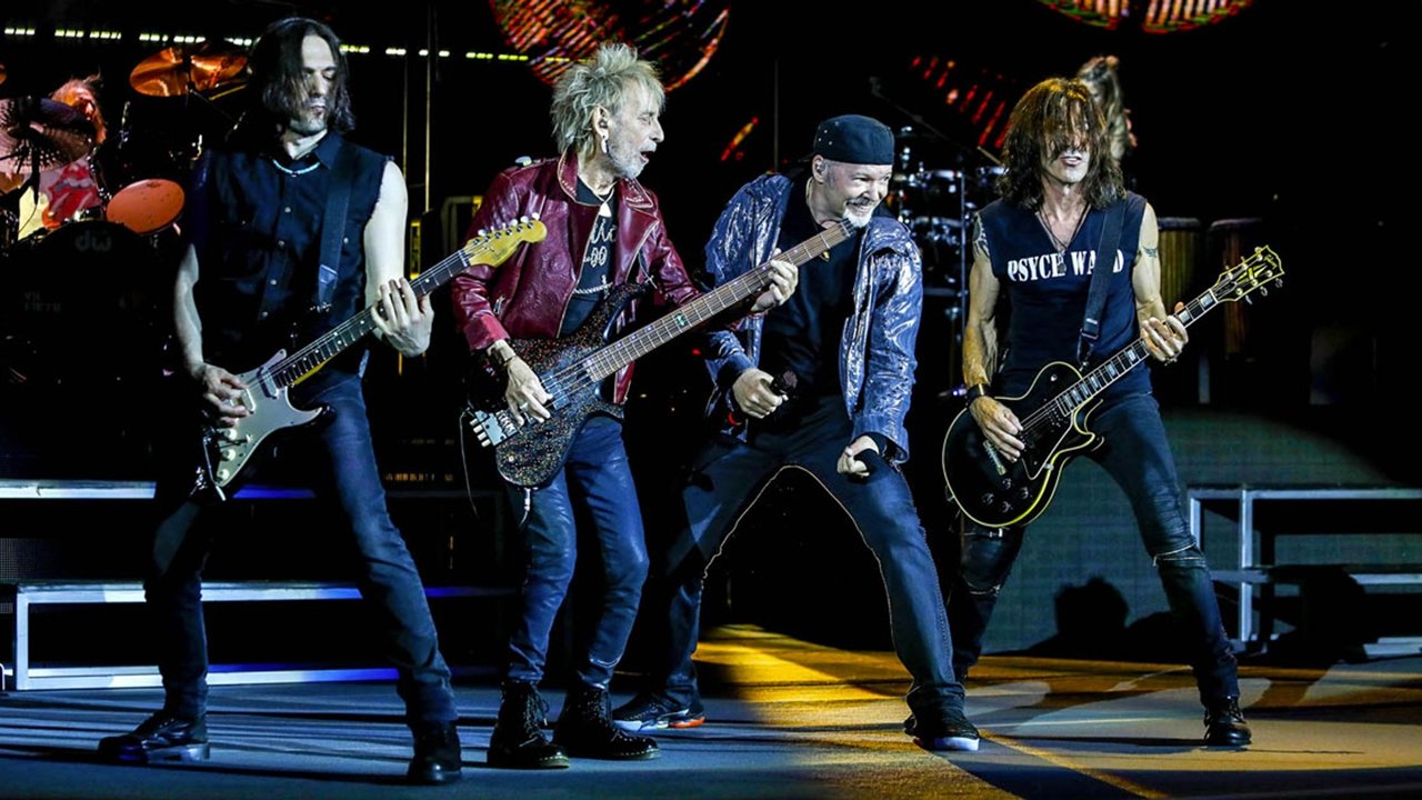 Backdrop for Vasco - NonStop Live 018+019