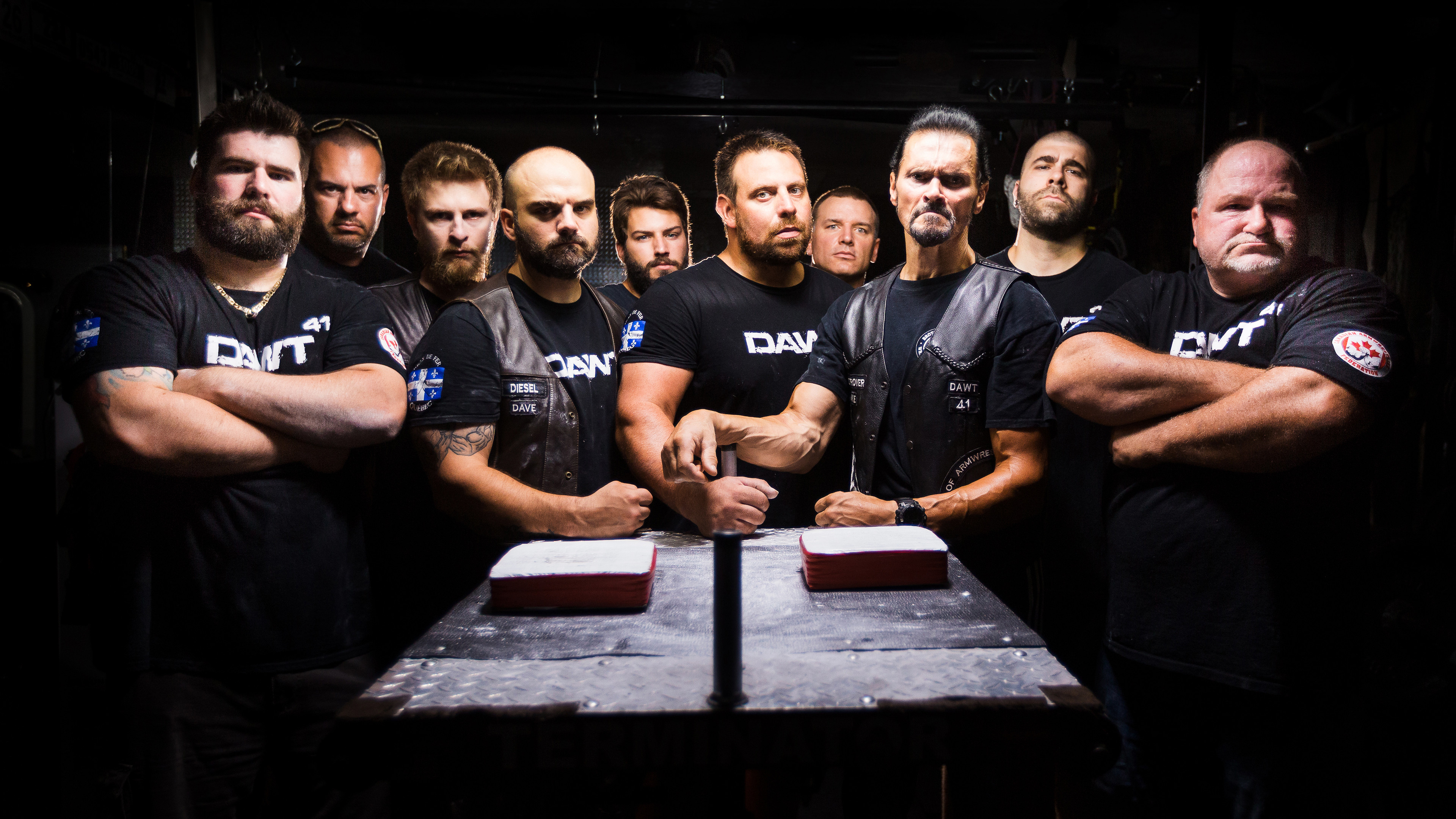 Backdrop for Bras de fer