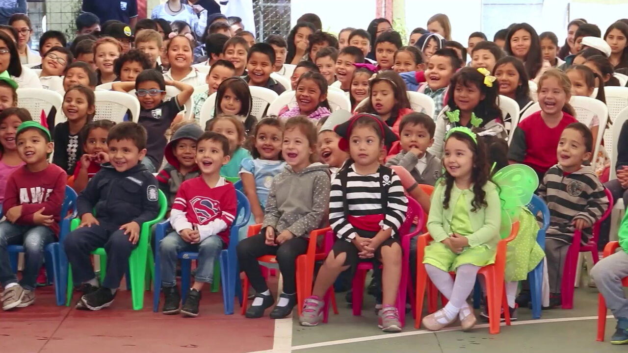 Backdrop for La Charada Teatro - Puppeteers in Guatemala