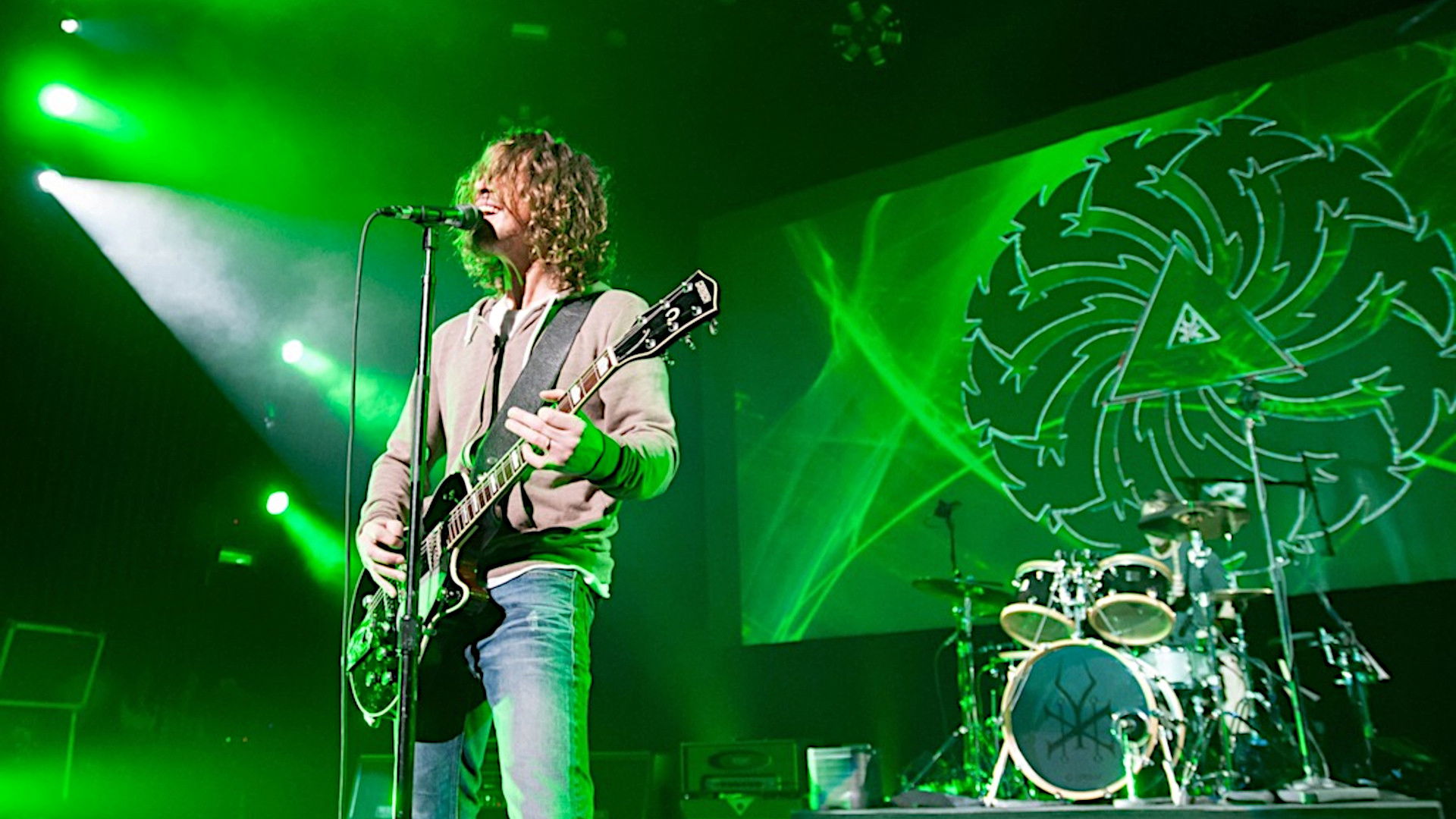 Backdrop for Soundgarden: Live at The Paramount Theatre 1991