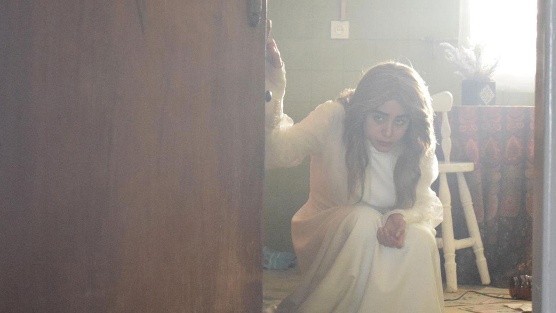 Backdrop for 12 O'Clock