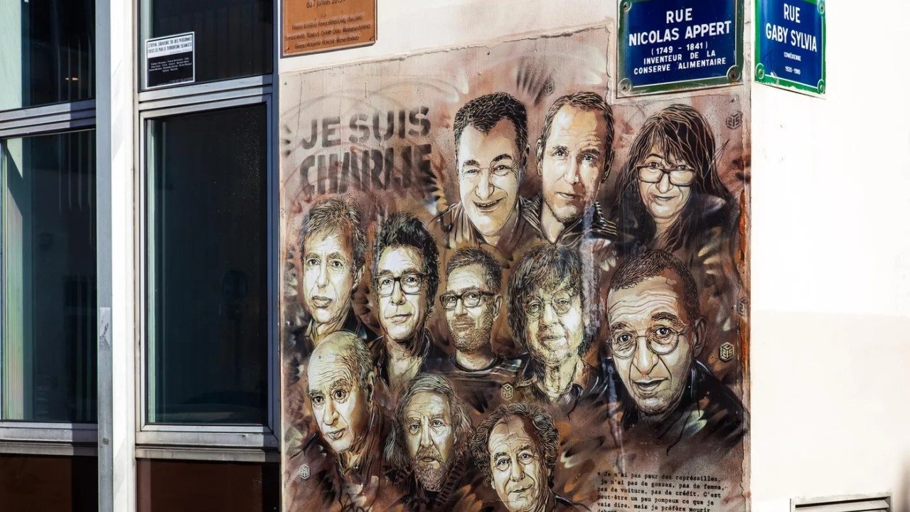 Backdrop for De Charlie Hebdo au Bataclan, les derniers secrets des attentats de 2015