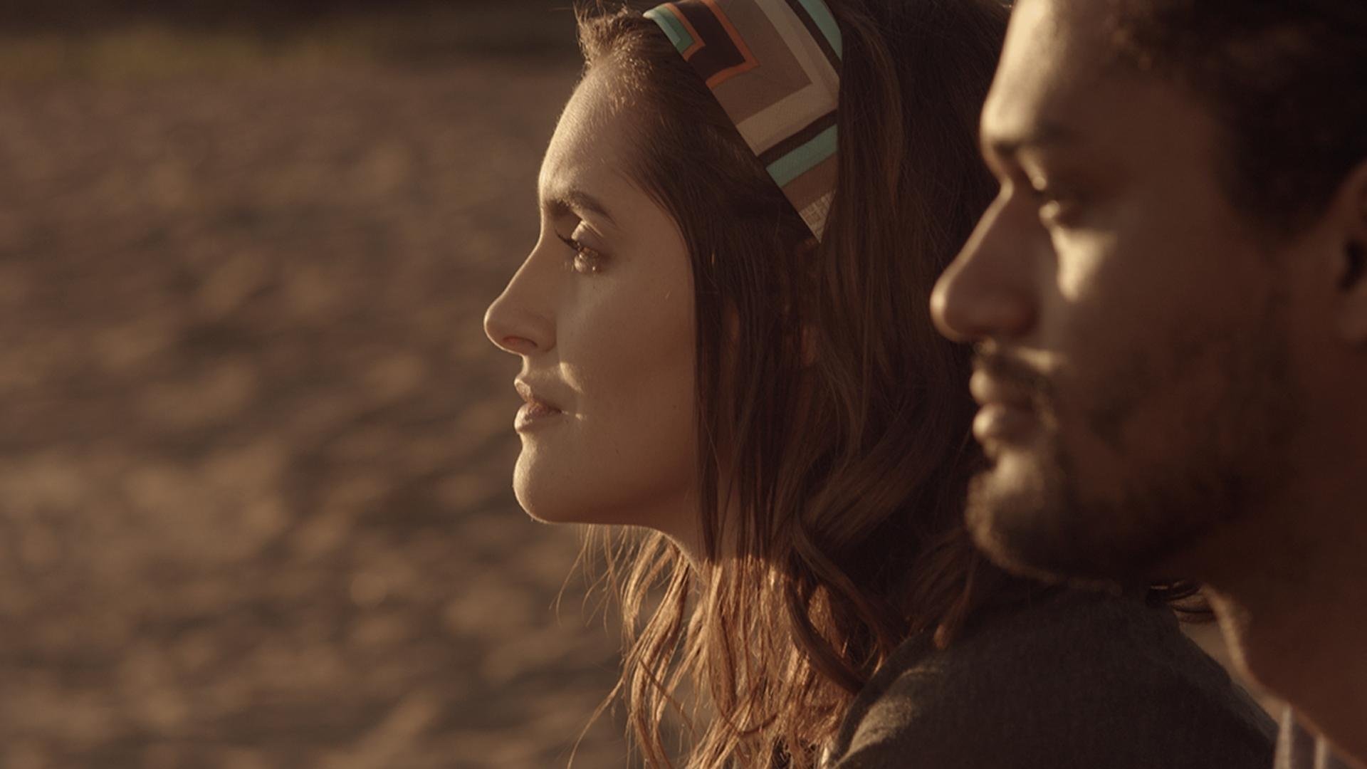 Backdrop for Notas de Amor