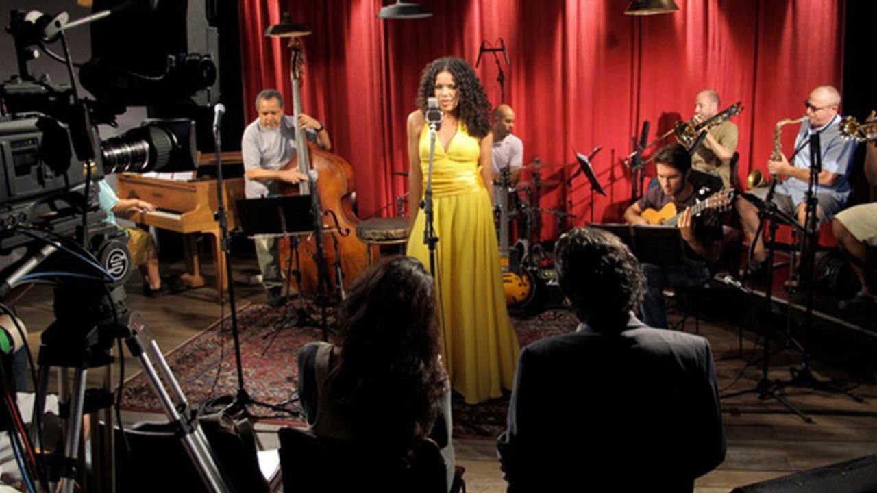 Backdrop for Nervos de Aço