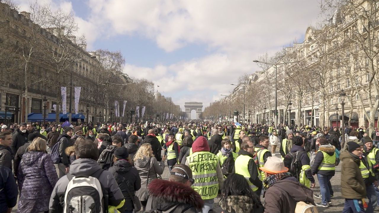 Backdrop for A French Revolution