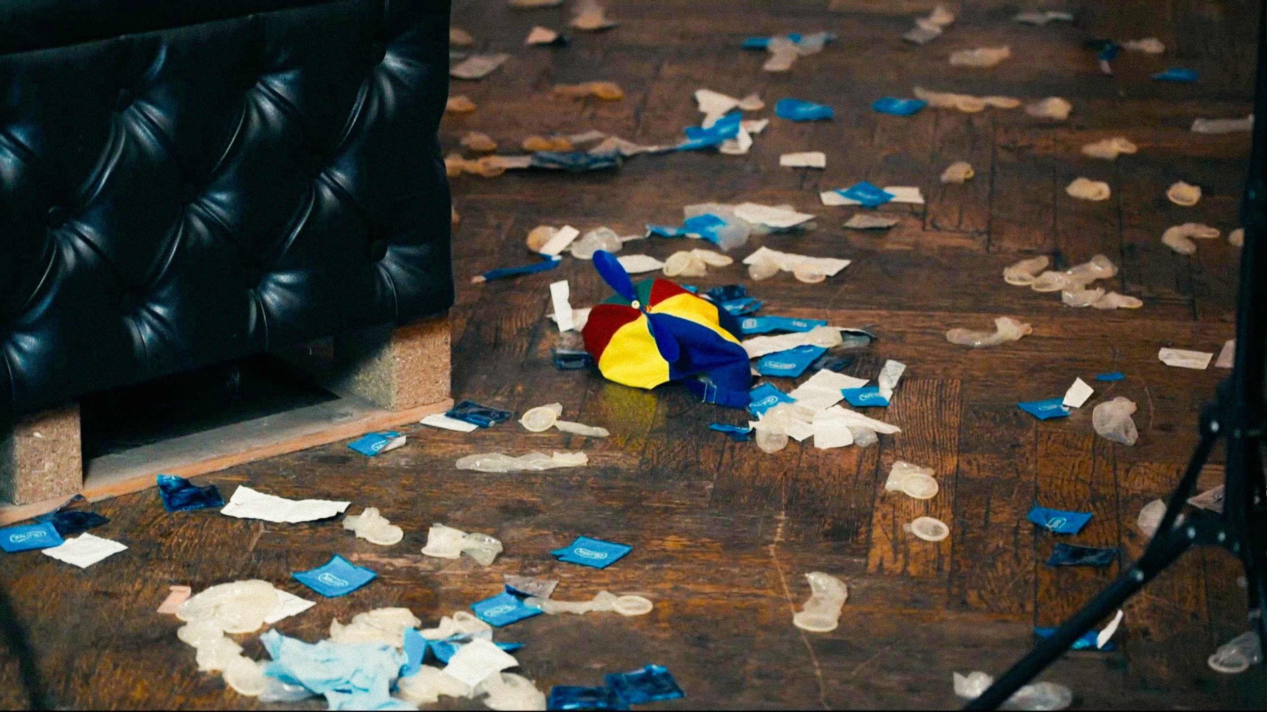 Backdrop for 1000 Men and Me: The Bonnie Blue Story