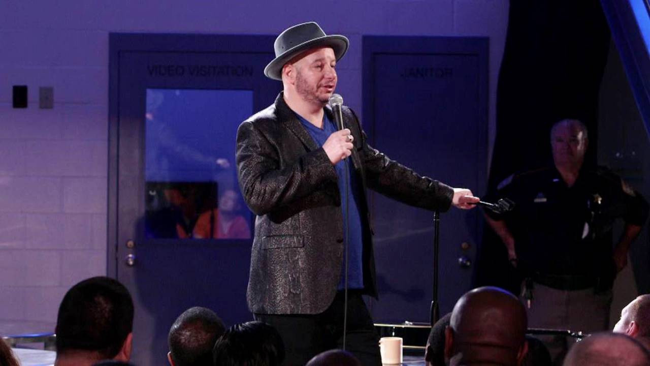 Backdrop for Jeff Ross Roasts Criminals: Live at Brazos County Jail