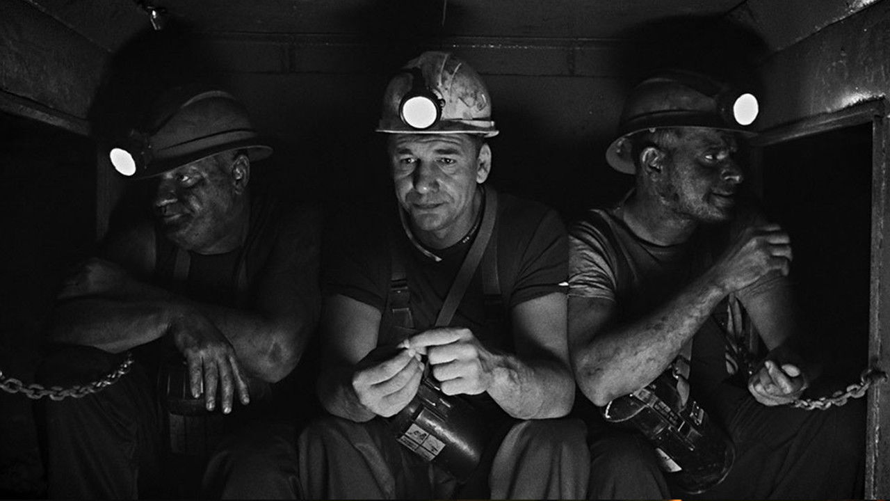 Backdrop for White on Black