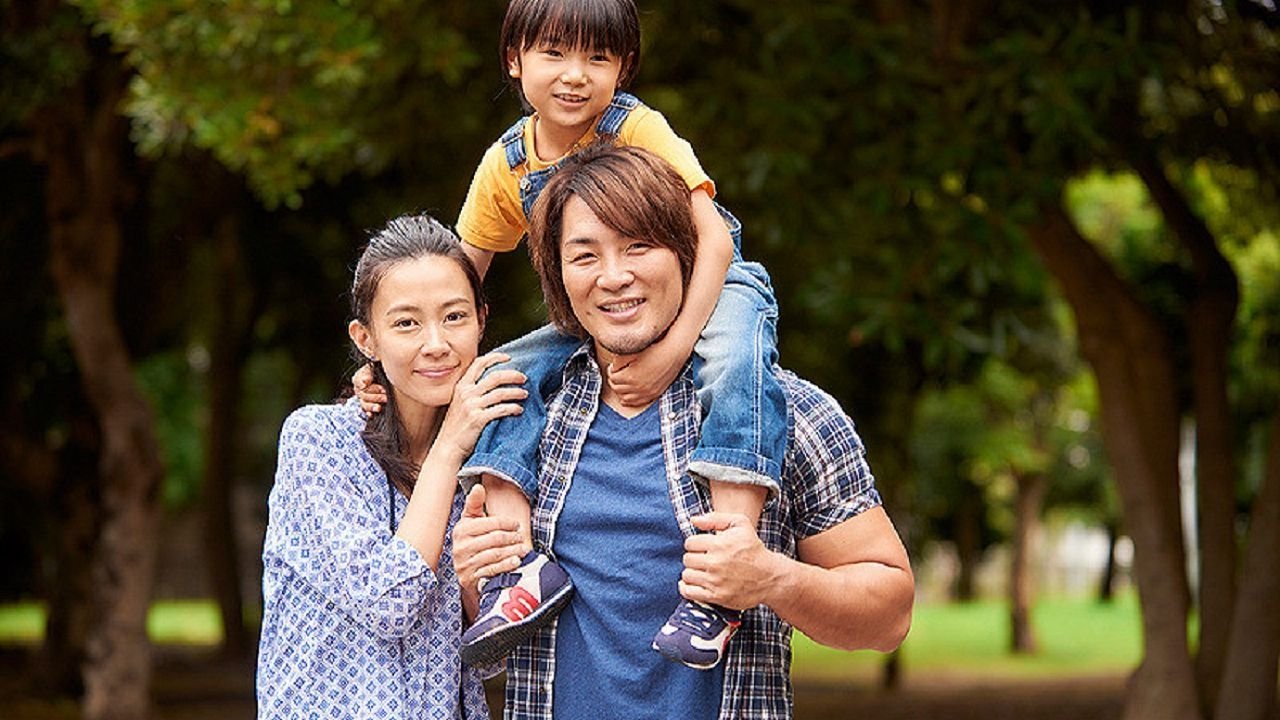 Backdrop for My Dad Is a Heel Wrestler