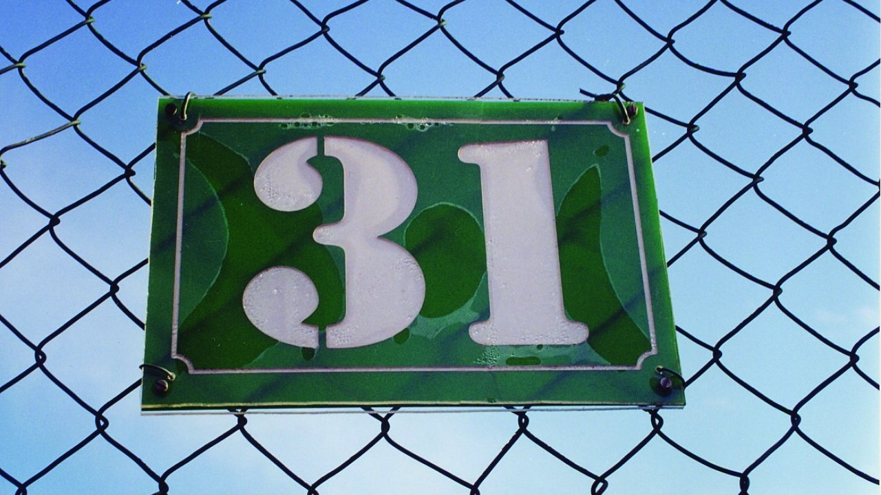 Backdrop for 31 Means Trouble