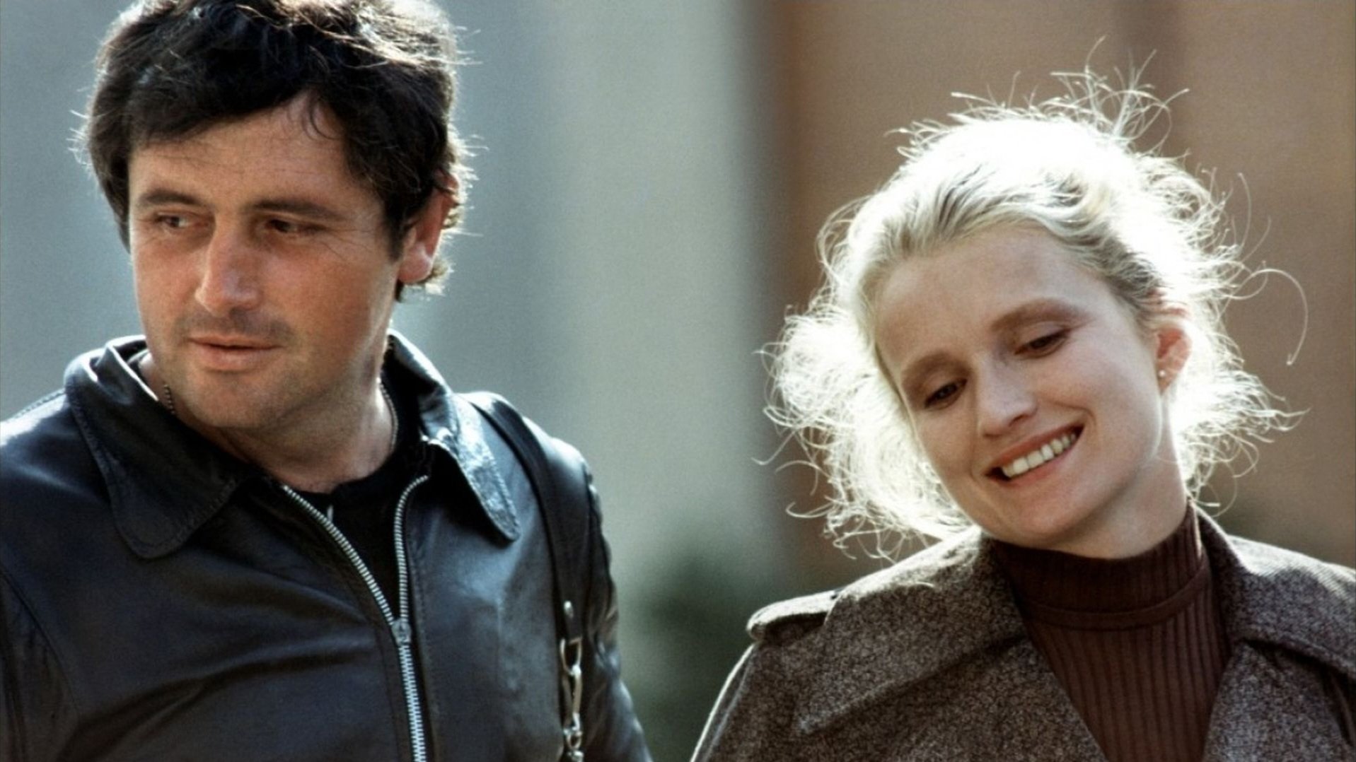 Backdrop for Cousin, Cousine