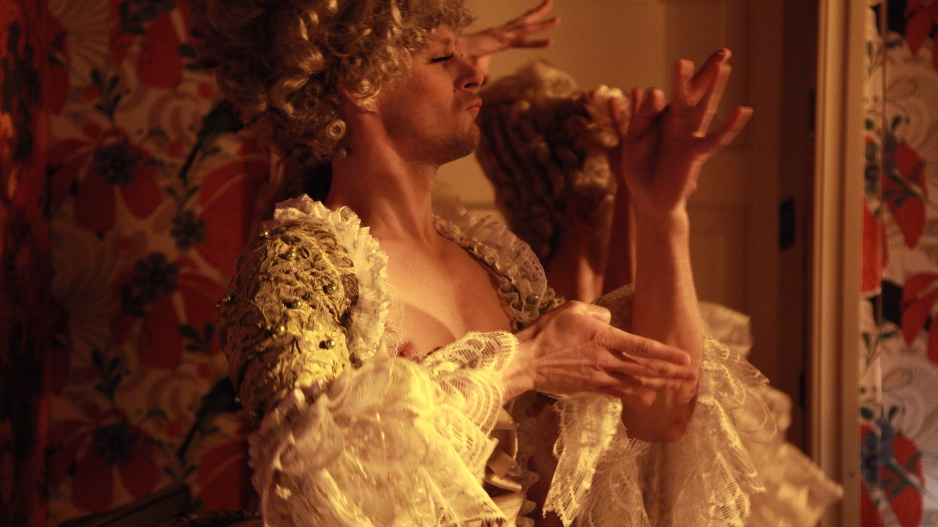 Backdrop for The Rise And Fall Of Estonia