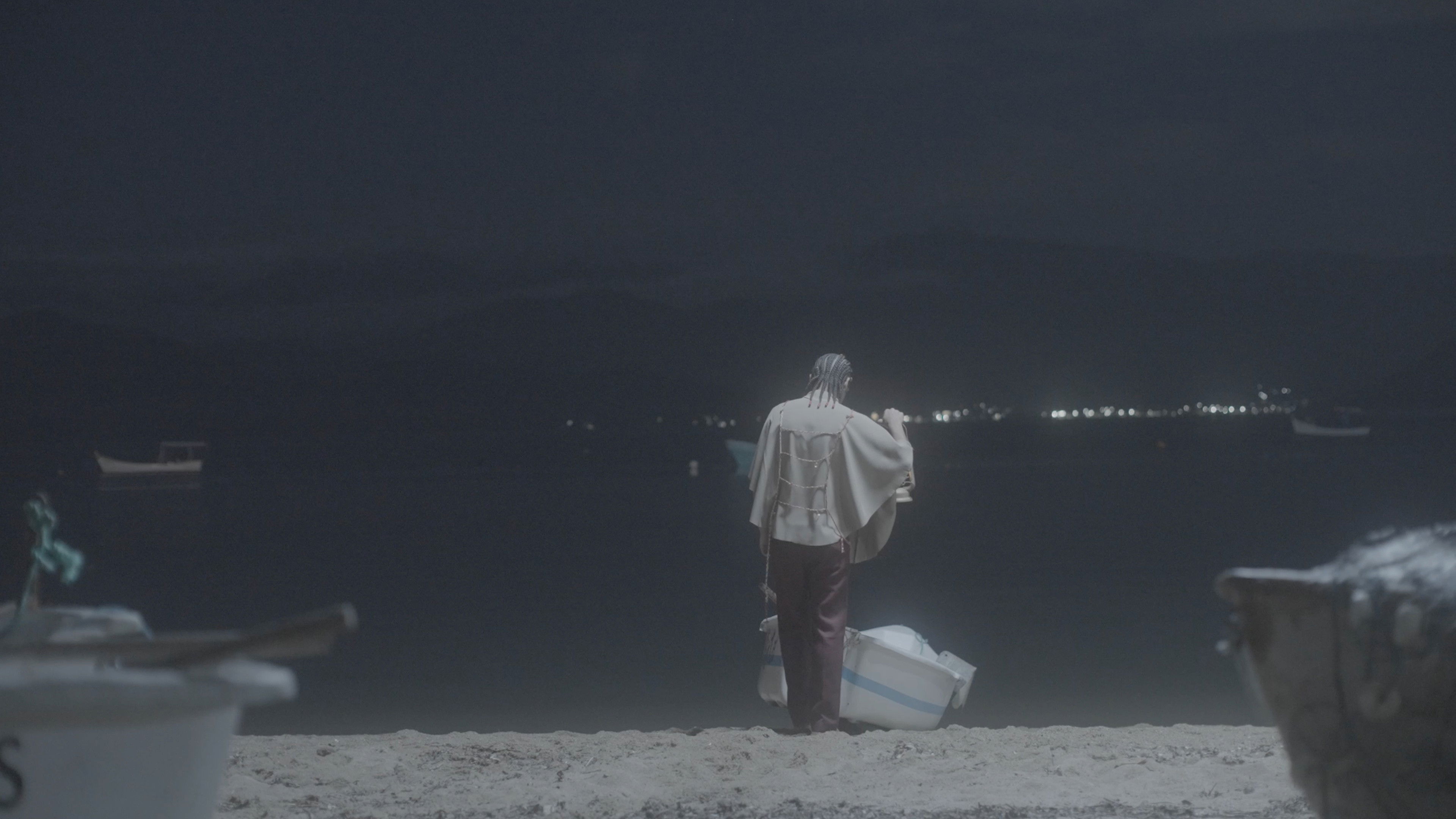 Backdrop for A Lua dos Beijos Silentes