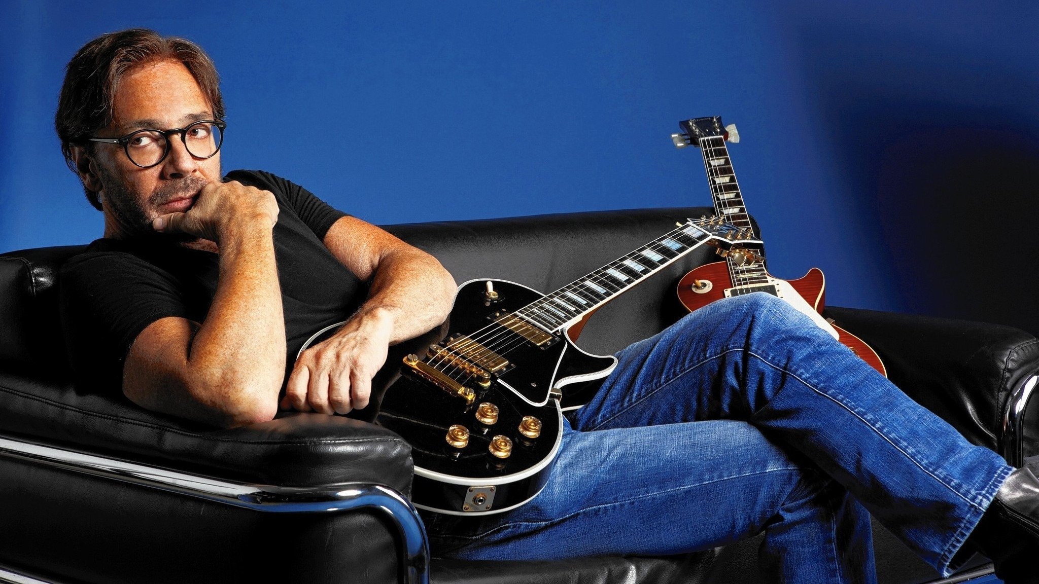 Backdrop for Al Di Meola - Speak a Volcano: Return to Electric Guitar