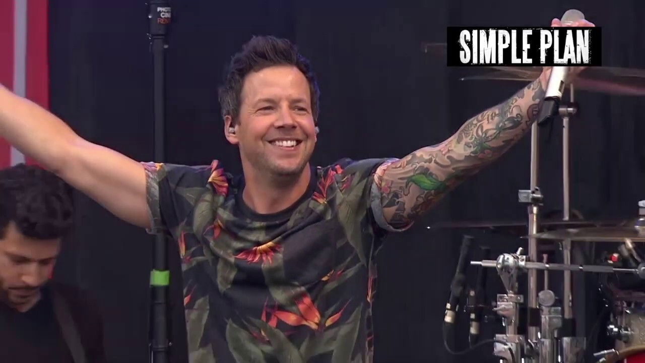 Backdrop for Simple Plan - Live Rock AM Ring