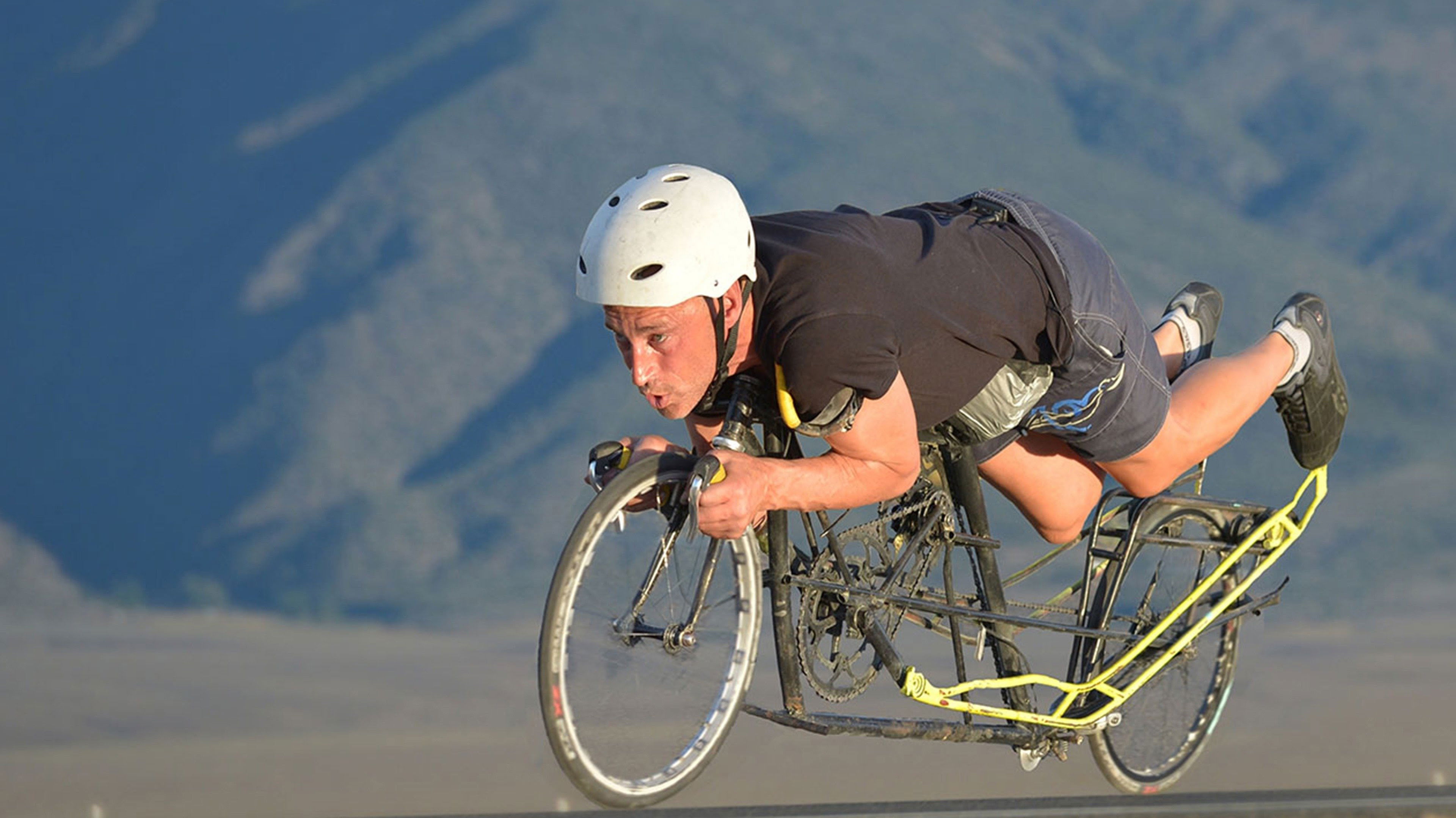 Backdrop for Battle Mountain: Graeme Obree's Story