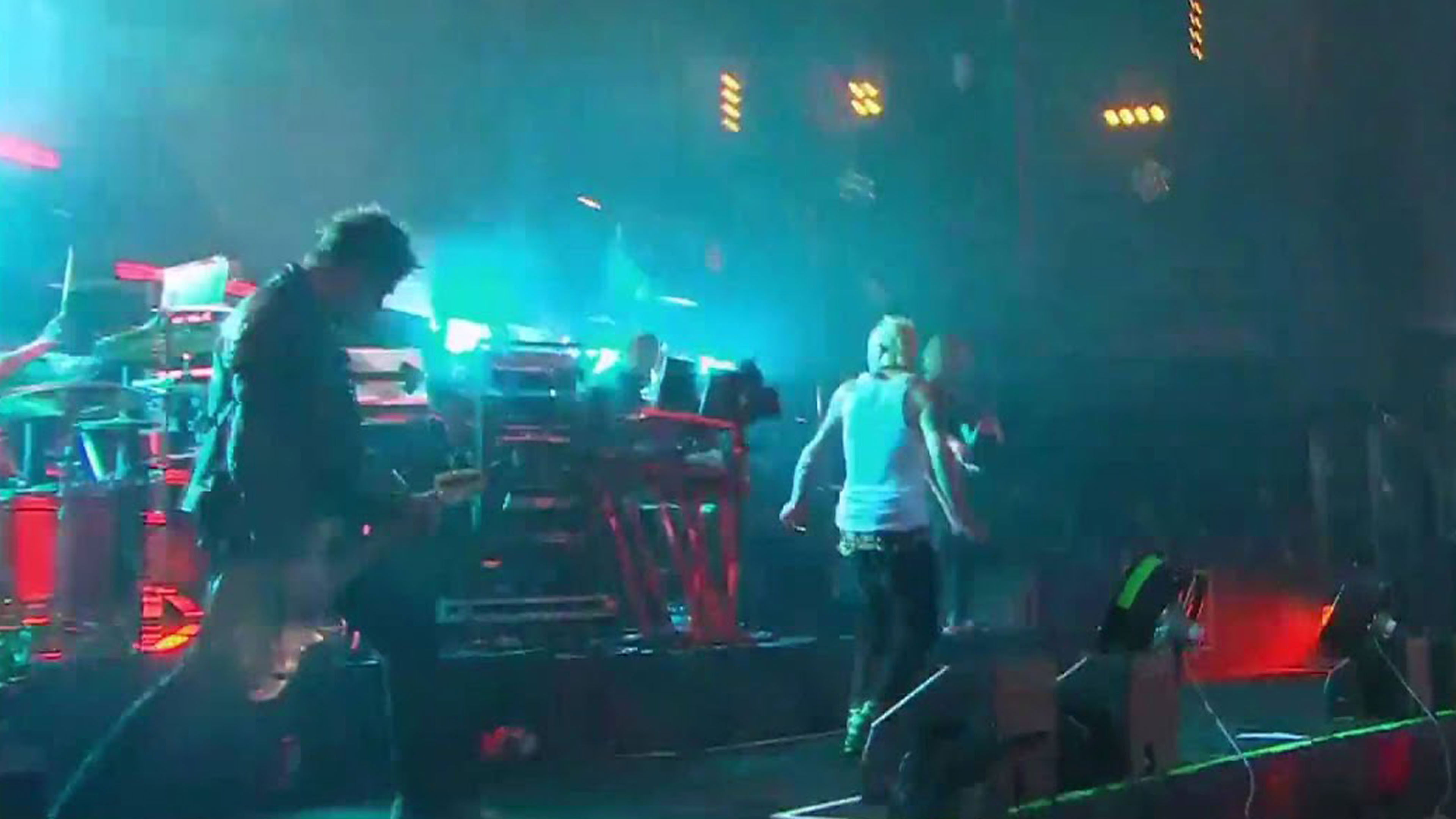 Backdrop for The Prodigy: Invaders Alive