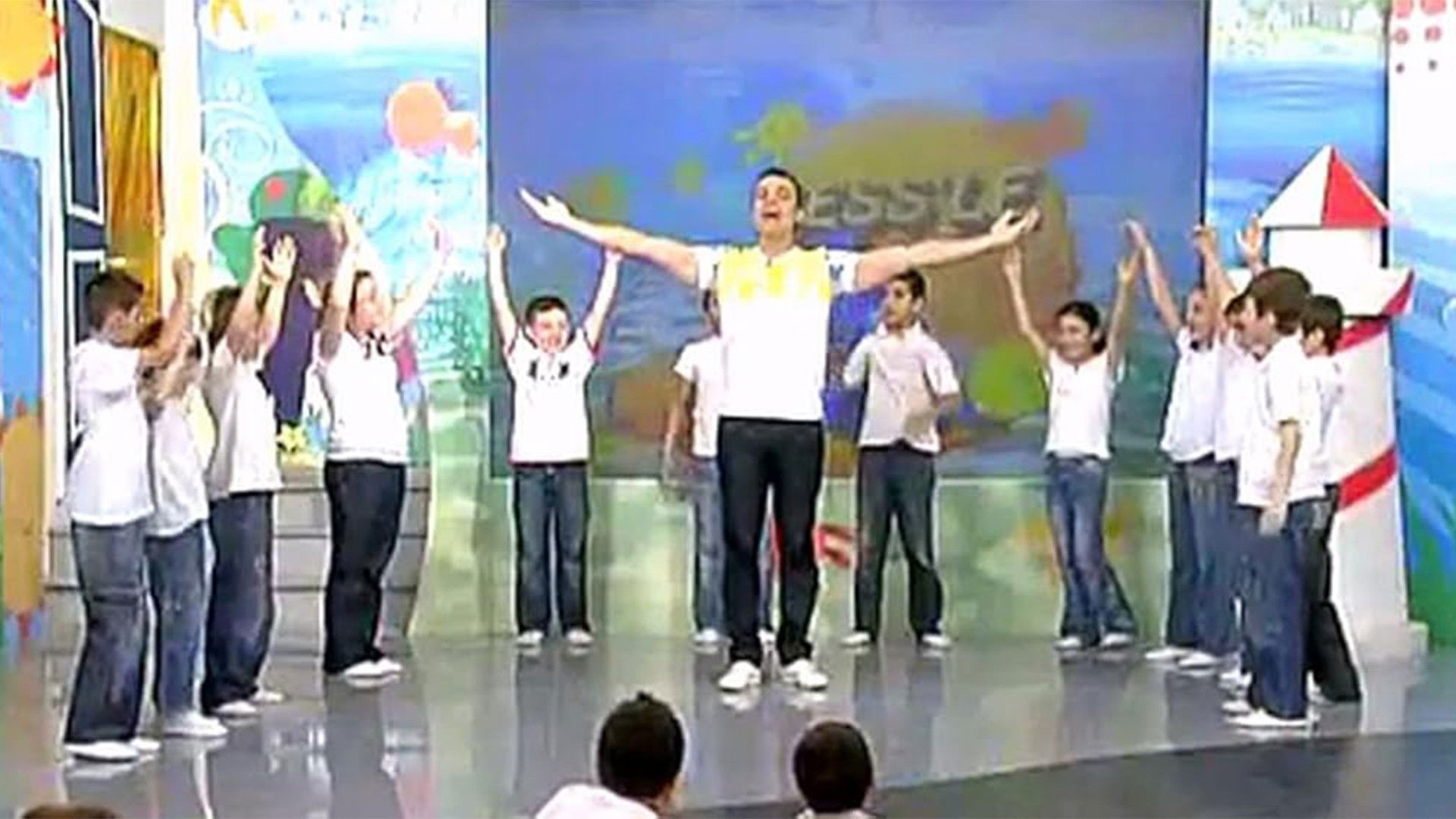 Backdrop for Jess'le Hepsi 1 İnci