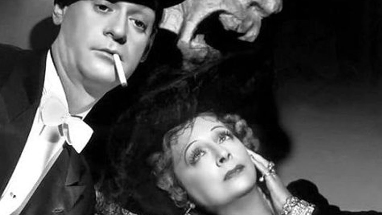 Backdrop for La danza de la fortuna