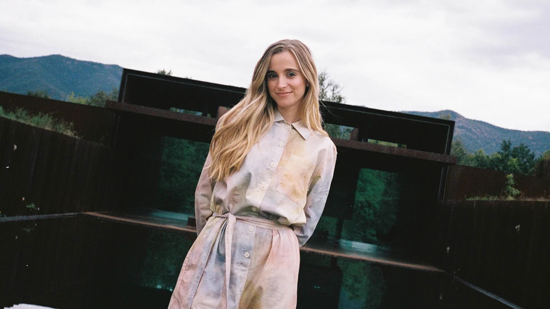 Backdrop for Entre quatre parets