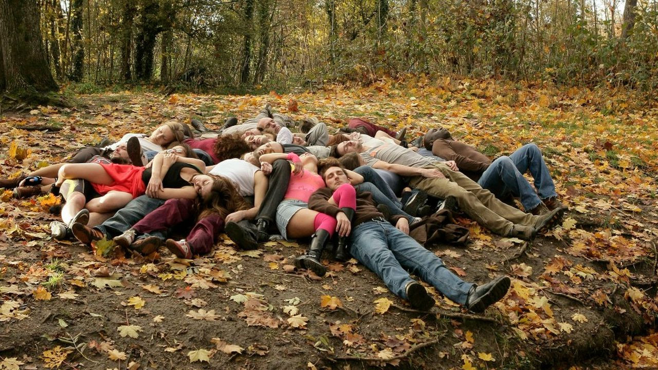 Backdrop for Our Earthmen Friends