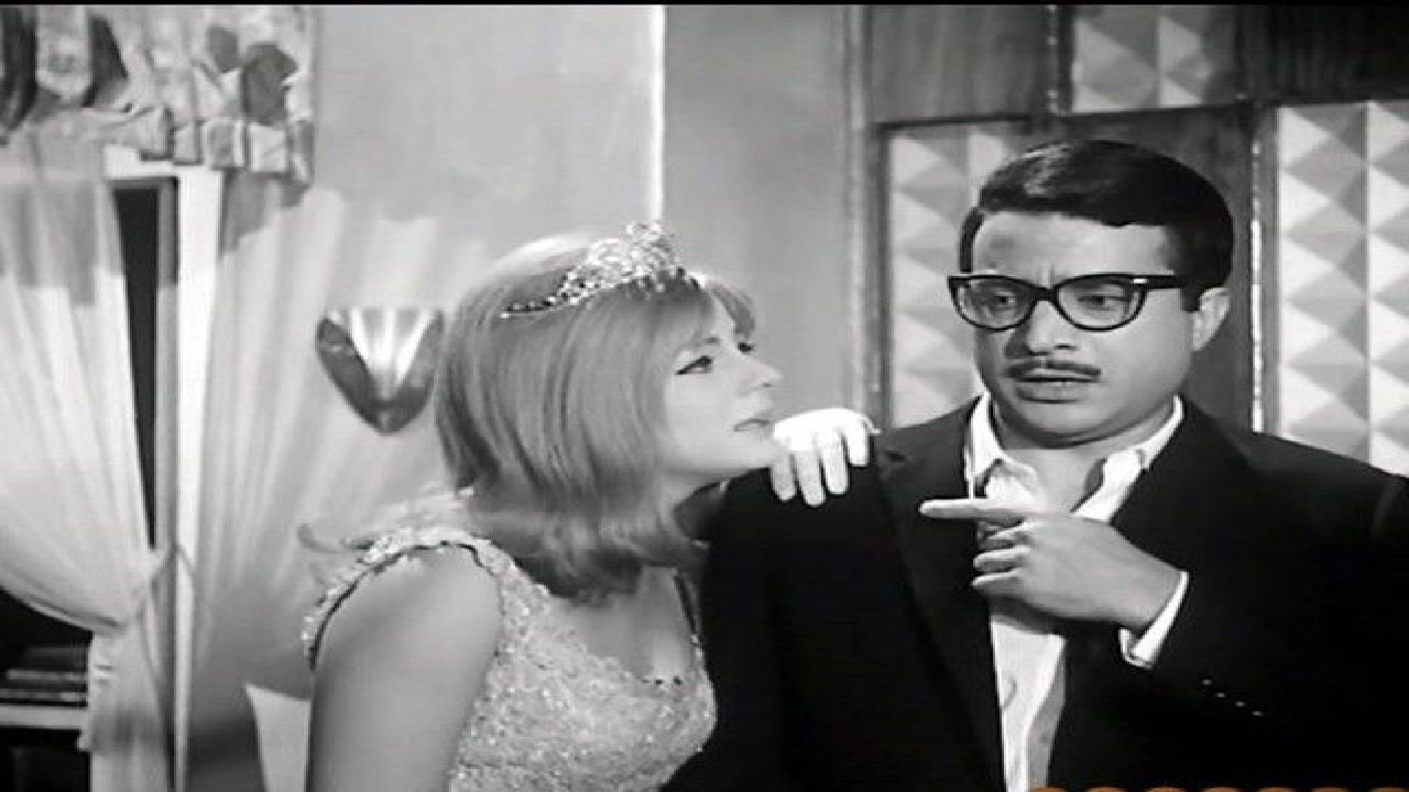 Backdrop for Widow Wanted