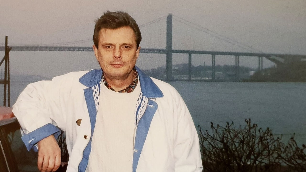 Backdrop for Alf Robertson - Life as It Is