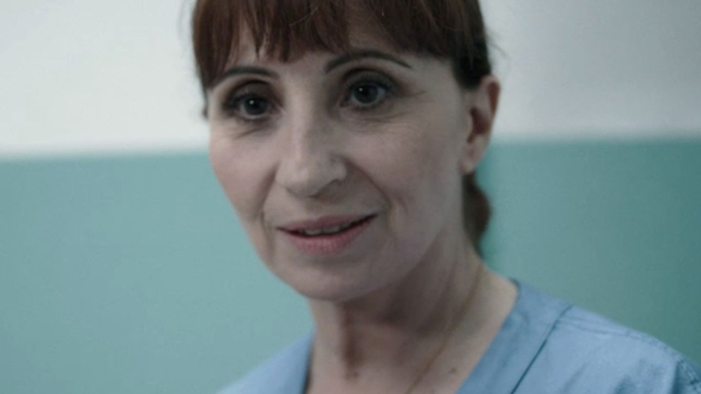 Backdrop for L'amore non perdona