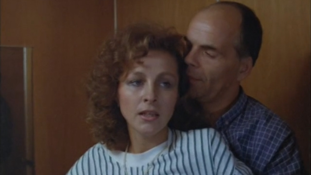 Backdrop for Cruise, or Divorce Trip