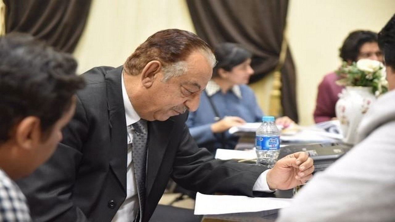 Backdrop for White Honey