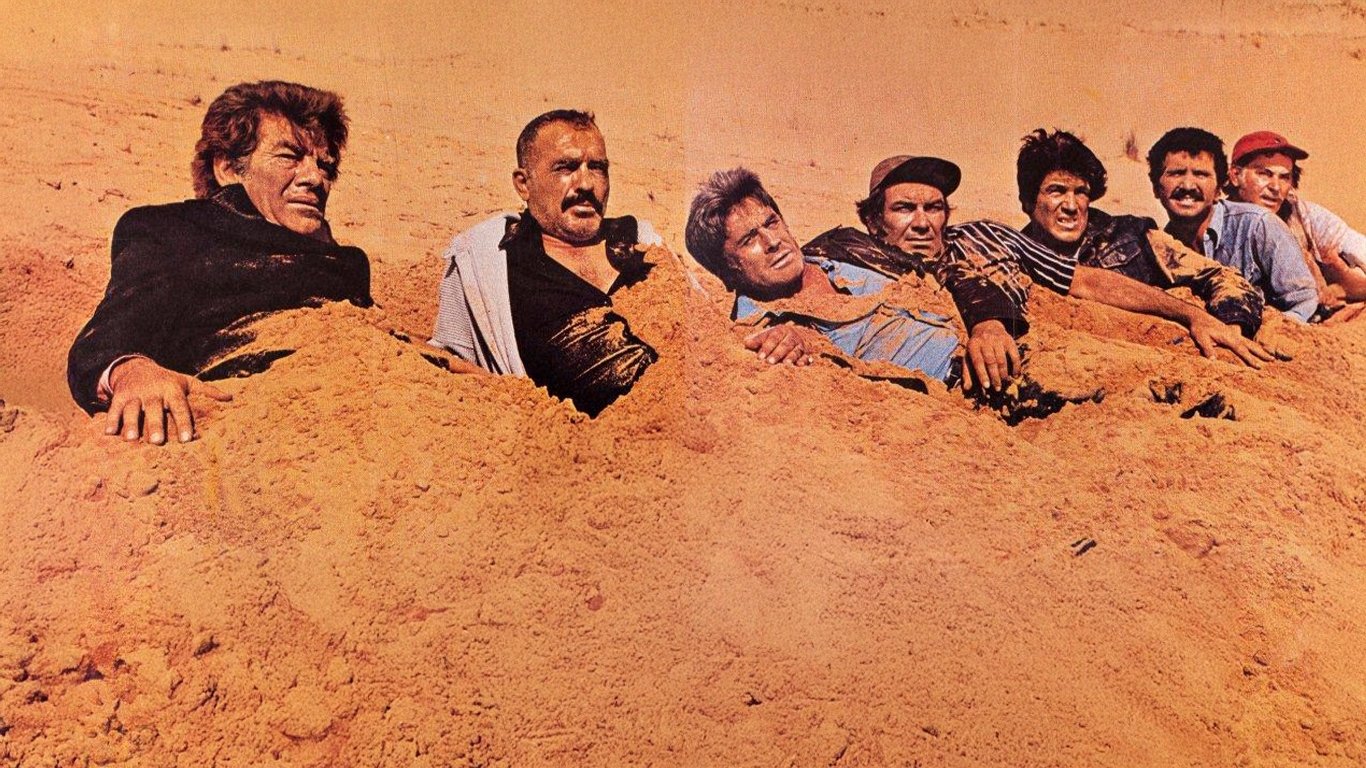 Backdrop for Unutulmayanlar